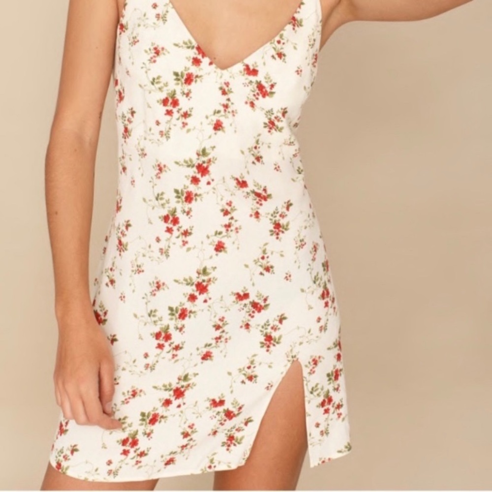 NVR WORN PRICE FIRM. LOWEST PRICED ON POSH. ROSE MARLOW MINI